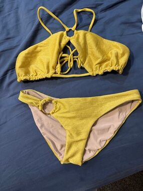 PQ Swim Yellow Ring-Accent Textured Bikini